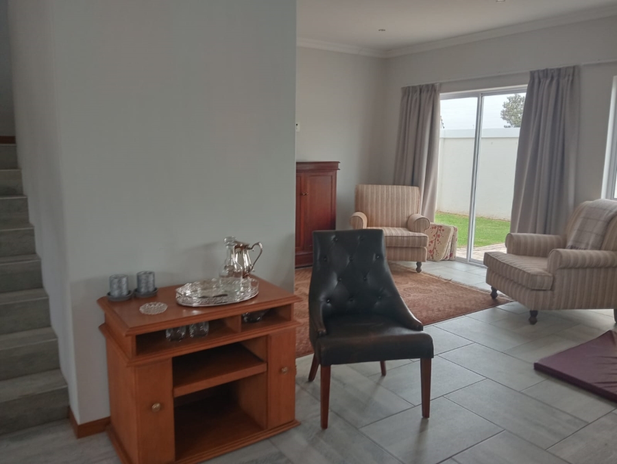 To Let 3 Bedroom Property for Rent in Fountains Estate Eastern Cape